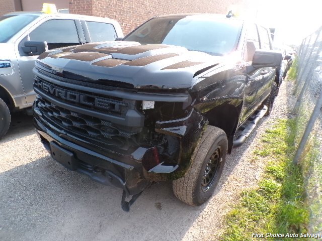 2026 Chevrolet Silverado 1500 1500   - Photo 1 - Woodbridge, ON L4L 8L6