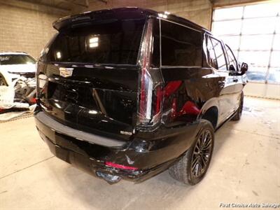 2025 Cadillac Escalade Platinum   - Photo 5 - Woodbridge, ON L4L 8L6