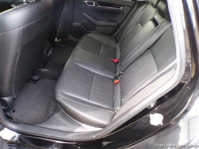 2024 Honda Civic Touring   - Photo 10 - Woodbridge, ON L4L 8L6
