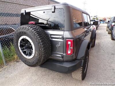 2023 Ford Bronco Base Advanced   - Photo 4 - Woodbridge, ON L4L 8L6