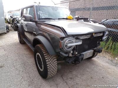 2023 Ford Bronco Base Advanced   - Photo 2 - Woodbridge, ON L4L 8L6