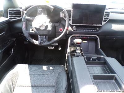 2024 Toyota Tundra Platinum HV   - Photo 13 - Woodbridge, ON L4L 8L6