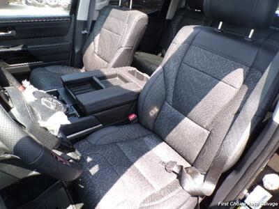2024 Toyota Tundra Platinum HV   - Photo 10 - Woodbridge, ON L4L 8L6