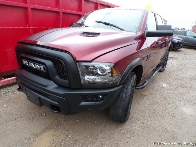 2022 RAM 1500 Classic SLT   - Photo 1 - Woodbridge, ON L4L 8L6