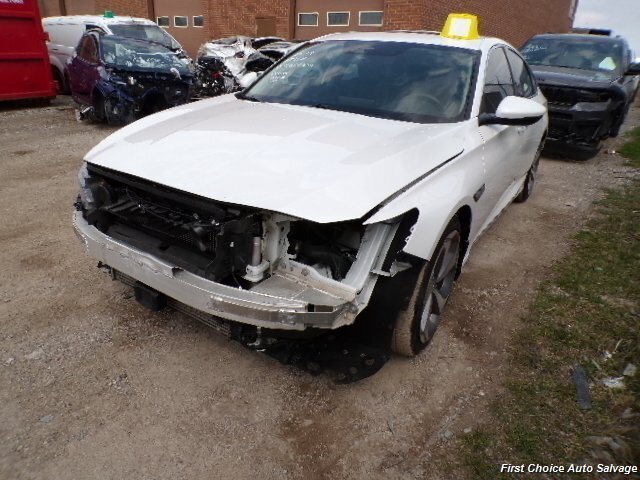 2019 Honda Accord Touring   - Photo 1 - Woodbridge, ON L4L 8L6