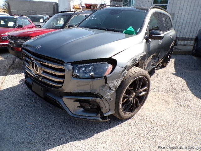 2024 Mercedes-Benz GLS GLS 450   - Photo 1 - Woodbridge, ON L4L 8L6