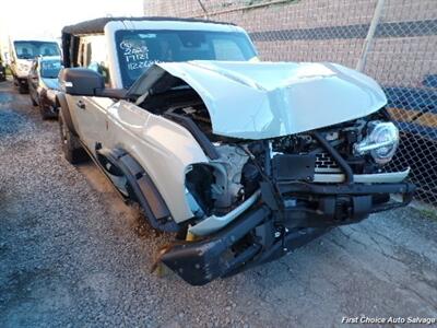 2023 Ford Bronco Base Advanced - Photo 2 - Woodbridge, ON L4L 8L6