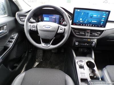 2025 Ford Escape Plug-In Hybrid   - Photo 12 - Woodbridge, ON L4L 8L6