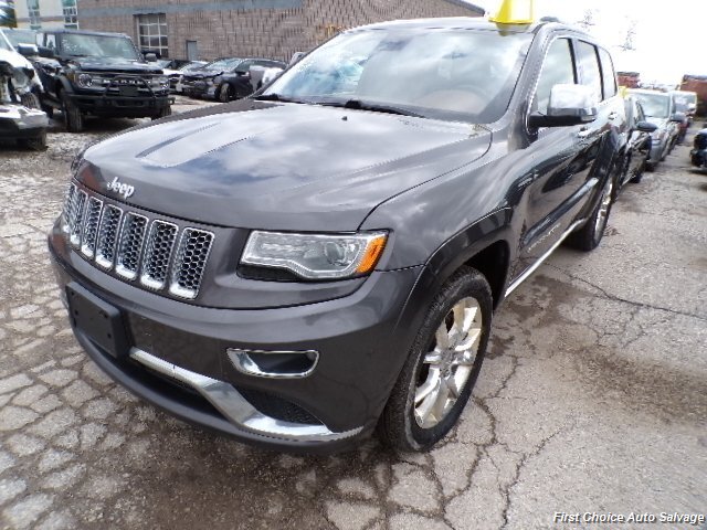 2016 Jeep Grand Cherokee Summit   - Photo 1 - Woodbridge, ON L4L 8L6