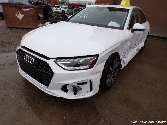 2024 Audi A4 quattro S line Prest   - Photo 1 - Woodbridge, ON L4L 8L6