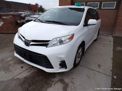 2020 Toyota Sienna LE 7-Passenger Auto - Photo 1 - Woodbridge, ON L4L 8L6