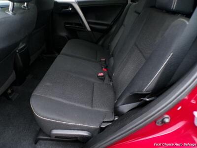 2018 Toyota RAV4 XLE   - Photo 10 - Woodbridge, ON L4L 8L6