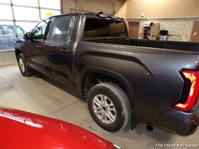 2022 Toyota Tundra SR5   - Photo 8 - Woodbridge, ON L4L 8L6