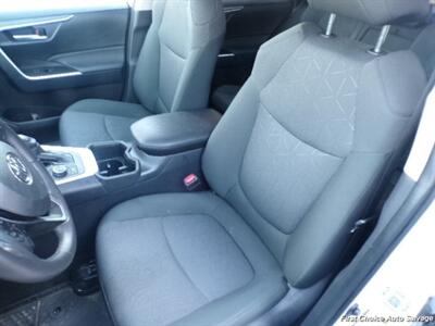 2025 Toyota RAV4 Hybrid Xle woodland   - Photo 9 - Woodbridge, ON L4L 8L6