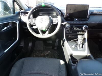 2023 Toyota RAV4 Hybrid XLE   - Photo 12 - Woodbridge, ON L4L 8L6