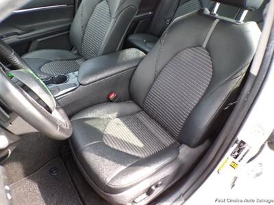 2020 Toyota Camry SE   - Photo 9 - Woodbridge, ON L4L 8L6