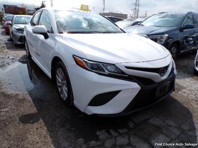 2020 Toyota Camry SE   - Photo 2 - Woodbridge, ON L4L 8L6