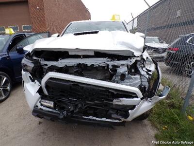2025 Toyota Tacoma - Photo 2 - Woodbridge, ON L4L 8L6
