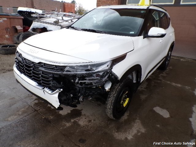 2025 Kia Seltos   - Photo 1 - Woodbridge, ON L4L 8L6