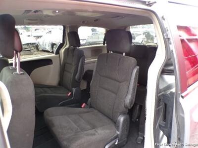 2015 Chrysler Town & Country Touring   - Photo 7 - Woodbridge, ON L4L 8L6