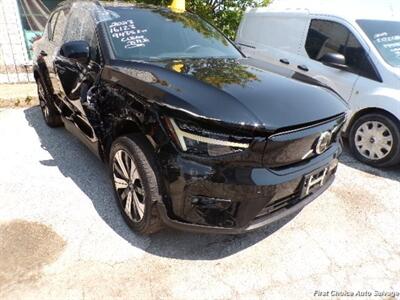 2023 Volvo XC40 Recharge Twin Plus   - Photo 2 - Woodbridge, ON L4L 8L6