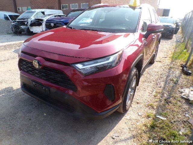 2025 Toyota RAV4   - Photo 1 - Woodbridge, ON L4L 8L6