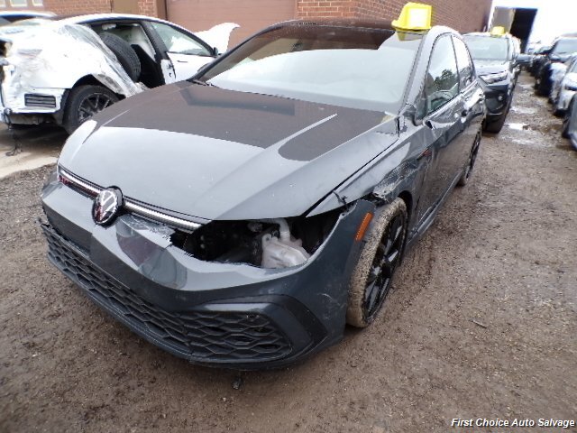2024 Volkswagen Golf GTI 380 SE   - Photo 1 - Woodbridge, ON L4L 8L6