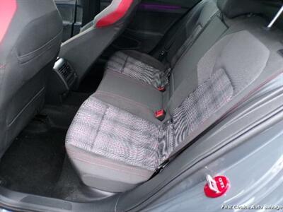 2024 Volkswagen Golf GTI 380 SE - Photo 10 - Woodbridge, ON L4L 8L6