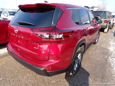 2025 Nissan Rogue - Photo 4 - Woodbridge, ON L4L 8L6