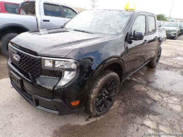 2025 Ford Maverick   - Photo 1 - Woodbridge, ON L4L 8L6