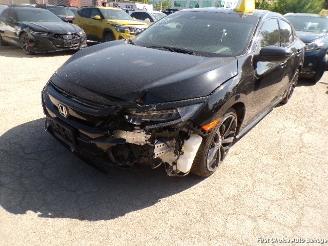 2021 Honda Civic Sport Touring - Photo 1 - Woodbridge, ON L4L 8L6