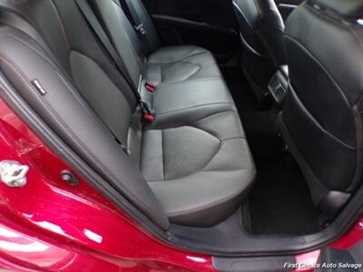2020 Toyota Camry XLE V6   - Photo 9 - Woodbridge, ON L4L 8L6