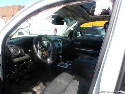 2021 Toyota Tundra SR5 - Photo 8 - Woodbridge, ON L4L 8L6