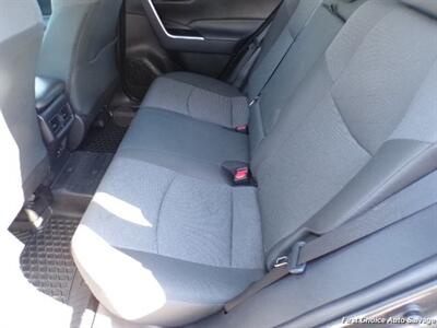 2025 Toyota RAV4   - Photo 10 - Woodbridge, ON L4L 8L6