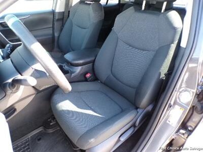 2025 Toyota RAV4   - Photo 9 - Woodbridge, ON L4L 8L6