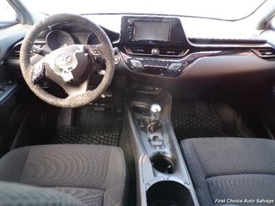 2018 Toyota C-HR XLE   - Photo 11 - Woodbridge, ON L4L 8L6