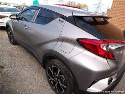 2018 Toyota C-HR XLE   - Photo 6 - Woodbridge, ON L4L 8L6