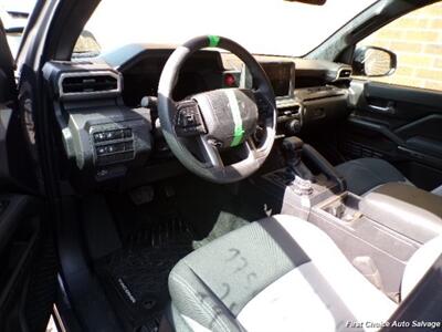 2024 Toyota Tacoma   - Photo 8 - Woodbridge, ON L4L 8L6
