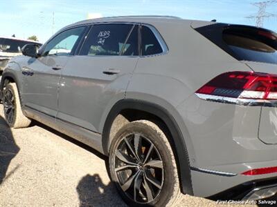 2024 Volkswagen Atlas Cross Sport SEL Premium R-Line 4 - Photo 6 - Woodbridge, ON L4L 8L6