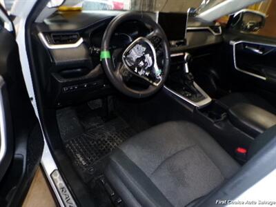 2025 Toyota RAV4 Hybrid   - Photo 9 - Woodbridge, ON L4L 8L6