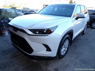 2024 Toyota Grand Highlander XLE   - Photo 1 - Woodbridge, ON L4L 8L6