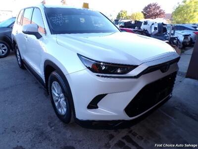 2024 Toyota Grand Highlander XLE   - Photo 2 - Woodbridge, ON L4L 8L6
