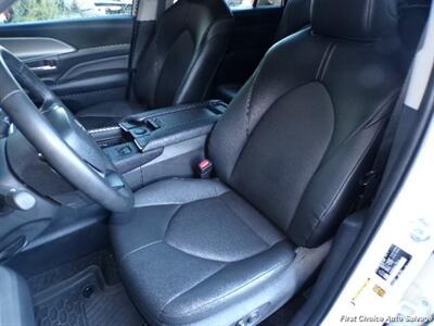 2024 Toyota Grand Highlander XLE   - Photo 9 - Woodbridge, ON L4L 8L6