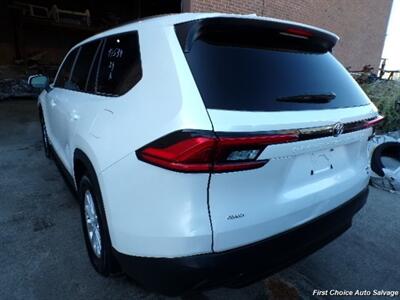 2024 Toyota Grand Highlander XLE   - Photo 5 - Woodbridge, ON L4L 8L6