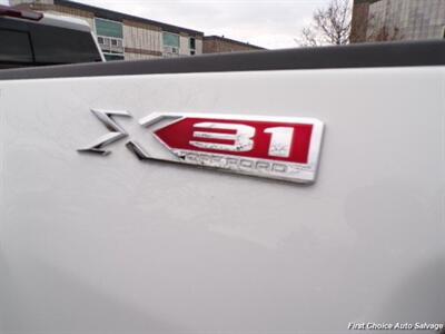2023 GMC Sierra 3500 SLT   - Photo 10 - Woodbridge, ON L4L 8L6