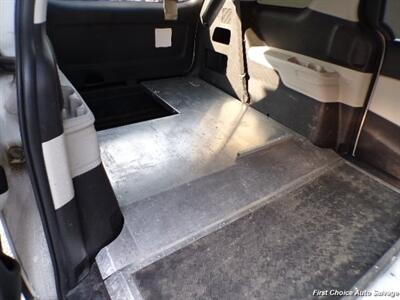 2023 Kia Carnival LX   - Photo 12 - Woodbridge, ON L4L 8L6