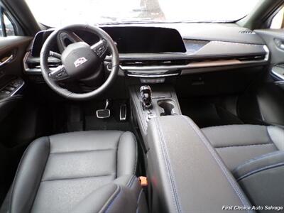 2024 Cadillac XT4 Sport   - Photo 14 - Woodbridge, ON L4L 8L6