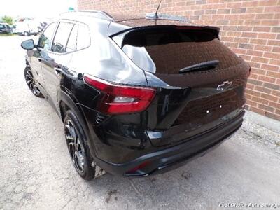 2024 Chevrolet Trax RS   - Photo 5 - Woodbridge, ON L4L 8L6
