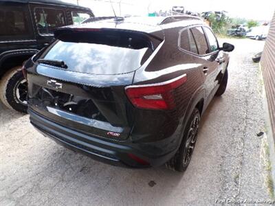 2024 Chevrolet Trax RS   - Photo 4 - Woodbridge, ON L4L 8L6