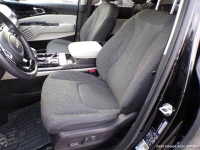 2023 Kia Carnival LX   - Photo 9 - Woodbridge, ON L4L 8L6